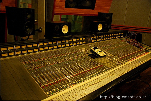 12bbd5fc1e178a82de26b859f603738da877e84b